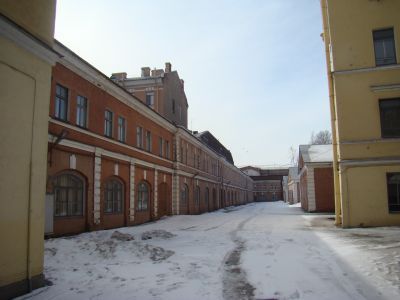 Корпус для хранения орудий