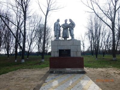 Памятник "Ленин в Октябре" (композиция)