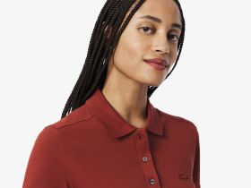 Женское поло Lacoste приталенного кроя из эластичного хлопка