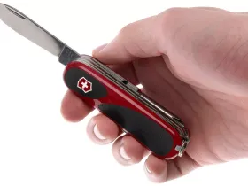 Нож перочинный Victorinox EvoGrip 18 2.4913.C 85мм 15 функций красно-чёрный