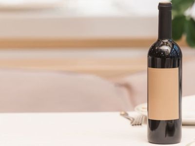 Роскачество поддержало идею выделять в меню отечественные вина