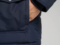 Утепленное полупальто с накладными карманами и капюшоном