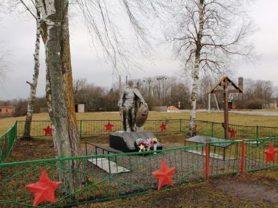 Кладбище советских воинов, погибших в годы Великой Отечественной войны