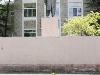 Памятник В.И.Ленину