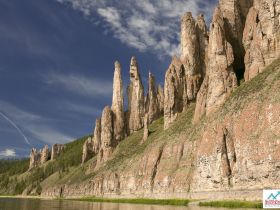 "Золотые Скалы реки Синяя". Синские, Ленские Столбы