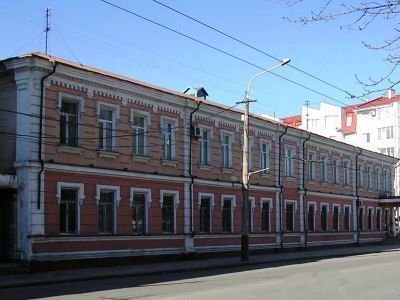 Здание реального училища имени императора Николая II