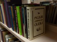 Библиотека № 51 на ул. Яблочкова