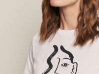 Футболка приталенного силуэта с принтом