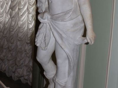 Скульптура "Омфала"