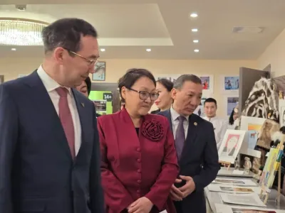 В Саскылахе Айсену Николаеву представили выставку народного творчества