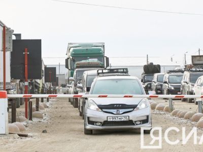 Минтранс Якутии направил в транспортную прокуратуру обращение по повышению цен на паромные перевозки