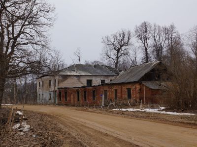 Ансамбль бывшей усадьбы купца Лапина