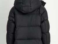 Пуховик со съемным капюшоном