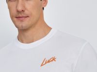 Свободная футболка с принтом