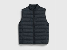 Ультралёгкий жилет с воротником-стойкой, Черный