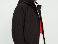 Куртка-бомбер утепленная с эластичным поясом