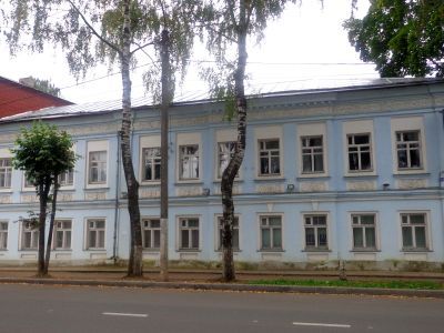 Дом жилой И.И. Котомина (училище уездное)