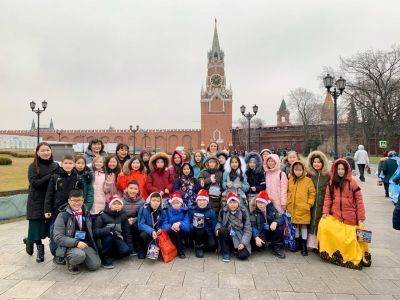 Якутские школьники побывали на главной елке страны