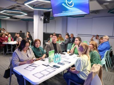 Педагоги Якутии отметили День учителя и День дошкольного работника в кампусе Школы 21