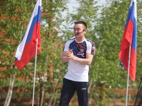 В Якутске известные спортсмены показали мастер-классы в День России