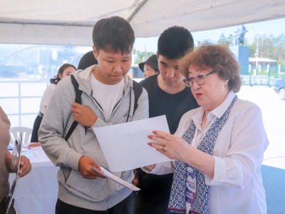ЖДЯ инвестирует в будущее: компания приняла участие в ярмарке «Профориентация-2026»