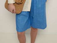 Льняные шорты женские стиля casual
