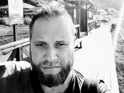 При выполнении журналистского задания в Запорожской области погиб военкор РИА "Новости" Иван Зуев