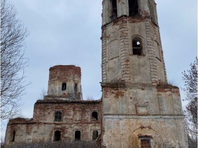 Колокольня Воскресенского Собора