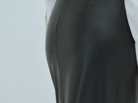 Прямая юбка миди из искусственной кожи, Черный