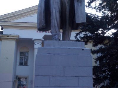 Памятник В.И. Ленину