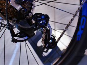 Горный велосипед Stels Adrenalin MD 27.5 V010, год 2025, цвет Синий, ростовка 20