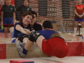 В селе Хатассы выявлены чемпионы Якутска по мас-рестлингу