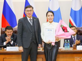 В День российской печати журналистам Якутии вручили награды