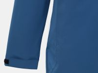 Спортивная ветровка приталенного силуэта