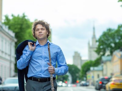 Билеты на Вечер музыки для флейты. Максим Рубцов (Филармония им. Шостаковича. Малый зал) / Концерт | Афиша | ИнфоТаймс
