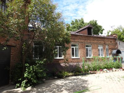 Дом с монашескими кельями