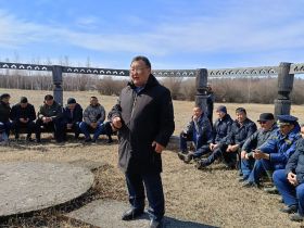 Память Платона Ойунского почтили в Таттинском улусе Якутии