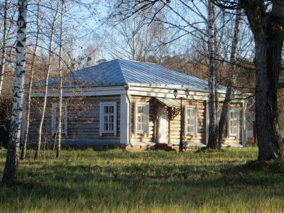 Флигель (деревянный)
