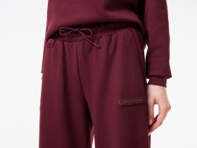 Женские спортивные брюки Lacoste