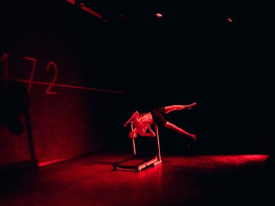 Билеты на 15 172 (MOÑ) / Театр | Афиша | ИнфоТаймс