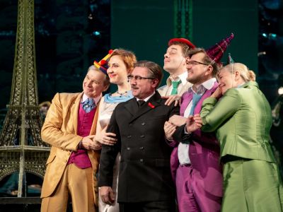 Билеты на Школа налогоплательщиков (Молодёжный театр на Фонтанке) / Театр | Афиша | ИнфоТаймс