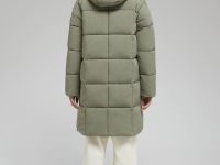 Длинный пуховик с капюшоном