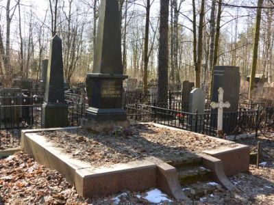 Могила Высоцкого Кузьмы Демидовича (1911-1940 г.г.) - Героя Советского Союза