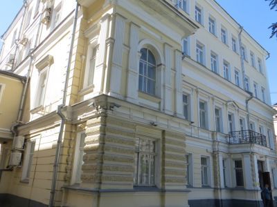 Главный дом, посл. четв. XVIII в., 1840-е гг., 1893 г., 1908 г., гражданский инженер Н.Г. Фалеев