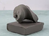 Пластилин скульптурный Малевичъ, серый, мягкий, 1 кг