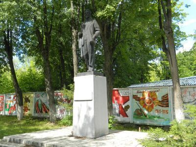 Памятник М.И. Калинину