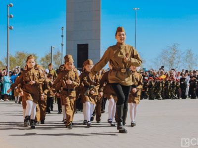 В Якутске состоялся детский парад Победы