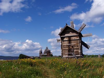Мельница ветряная Биканина с острова Волкостров