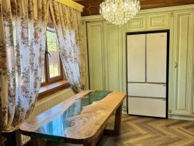 «Авито Недвижимость»: какие загородные дома с участками продаются в Якутске