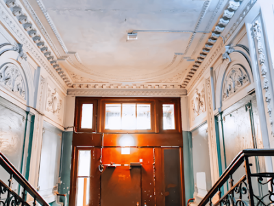 Секреты Петербурга: коммуналка, дворы, парадные